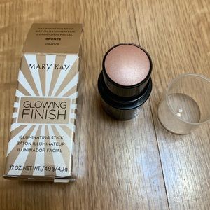 Mary Kay Glowing Finish Illuminating Stick bronze